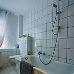 Wohnen Ueber Einem Mediterranen Restaurant,apartment 2 Oder 3 아파트 라이프치히