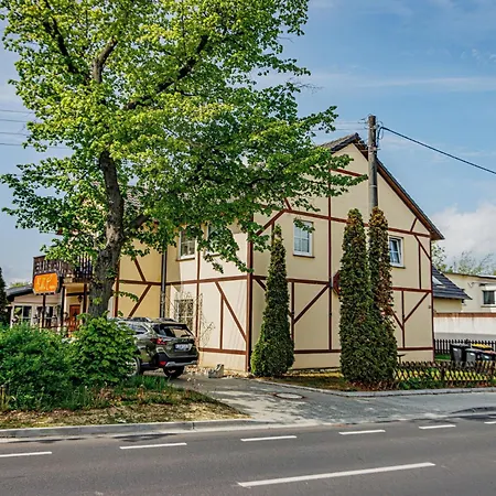 Wohnen Ueber Einem Mediterranen Restaurant,apartment 2 Oder 3 * Leipzig