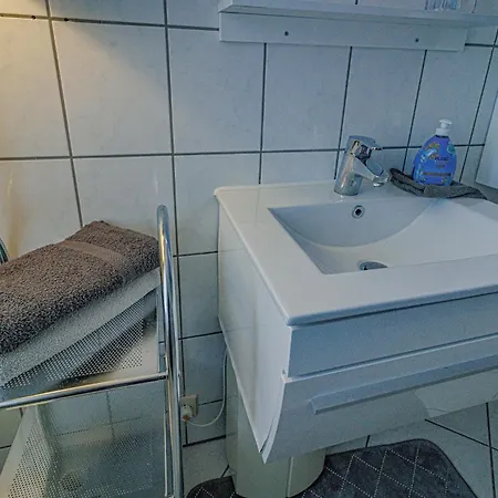 Wohnen Ueber Einem Mediterranen Restaurant,apartment 2 Oder 3 Apartment