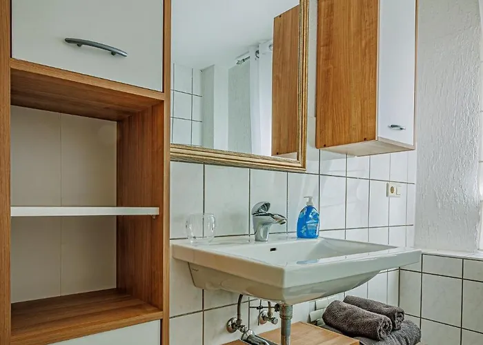 Wohnen Ueber Einem Mediterranen Restaurant,apartment 2 Oder 3 Διαμέρισμα *