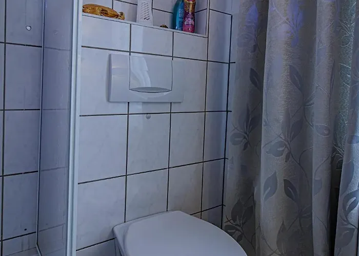 Διαμέρισμα Wohnen Ueber Einem Mediterranen Restaurant,apartment 2 Oder 3 Λειψία